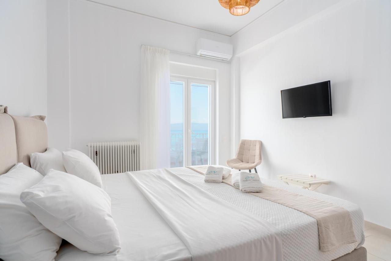 Costa Vasia Seaside Suites And Apartments Vrahati Eksteriør bilde