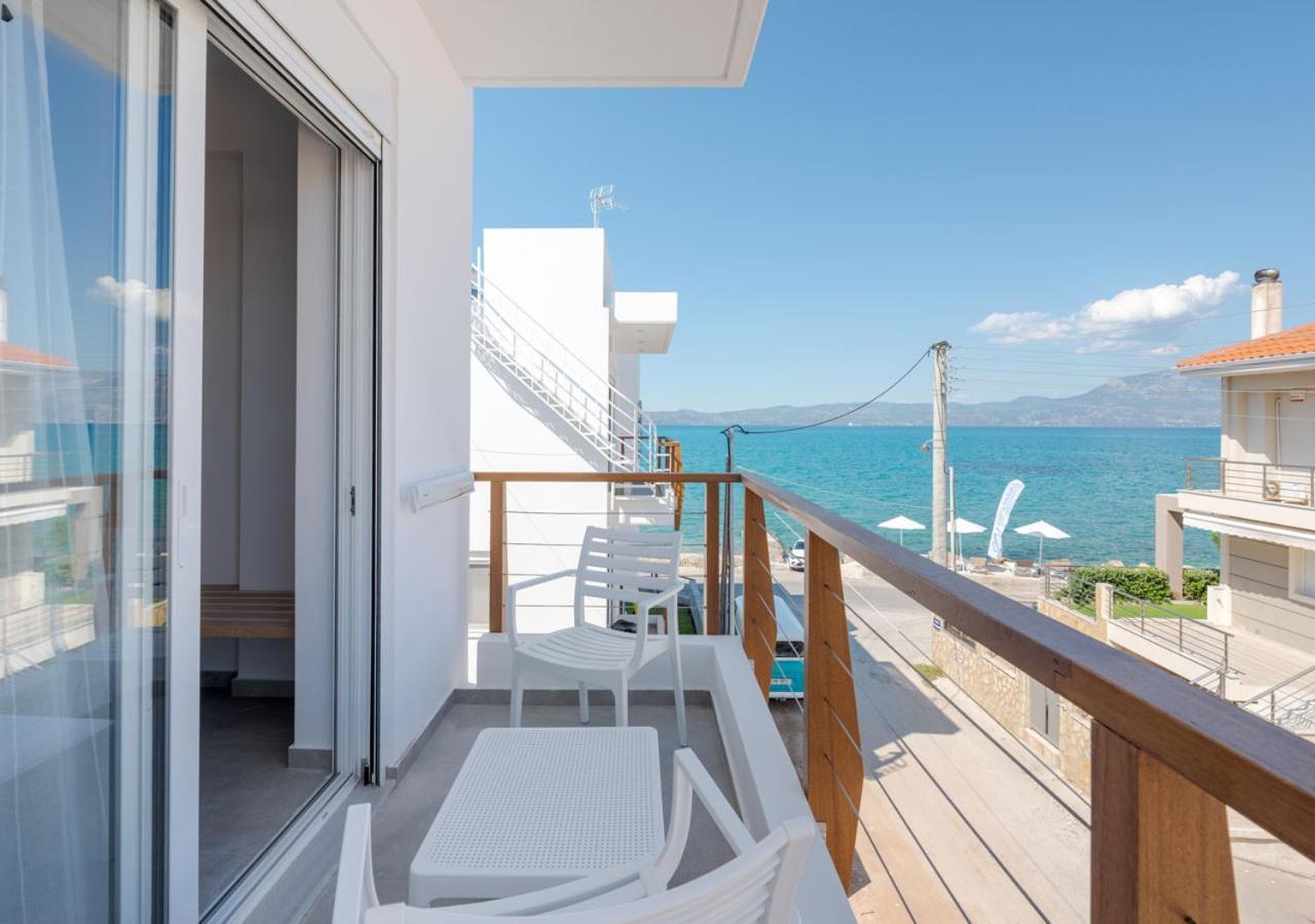 Costa Vasia Seaside Suites And Apartments Vrahati Eksteriør bilde