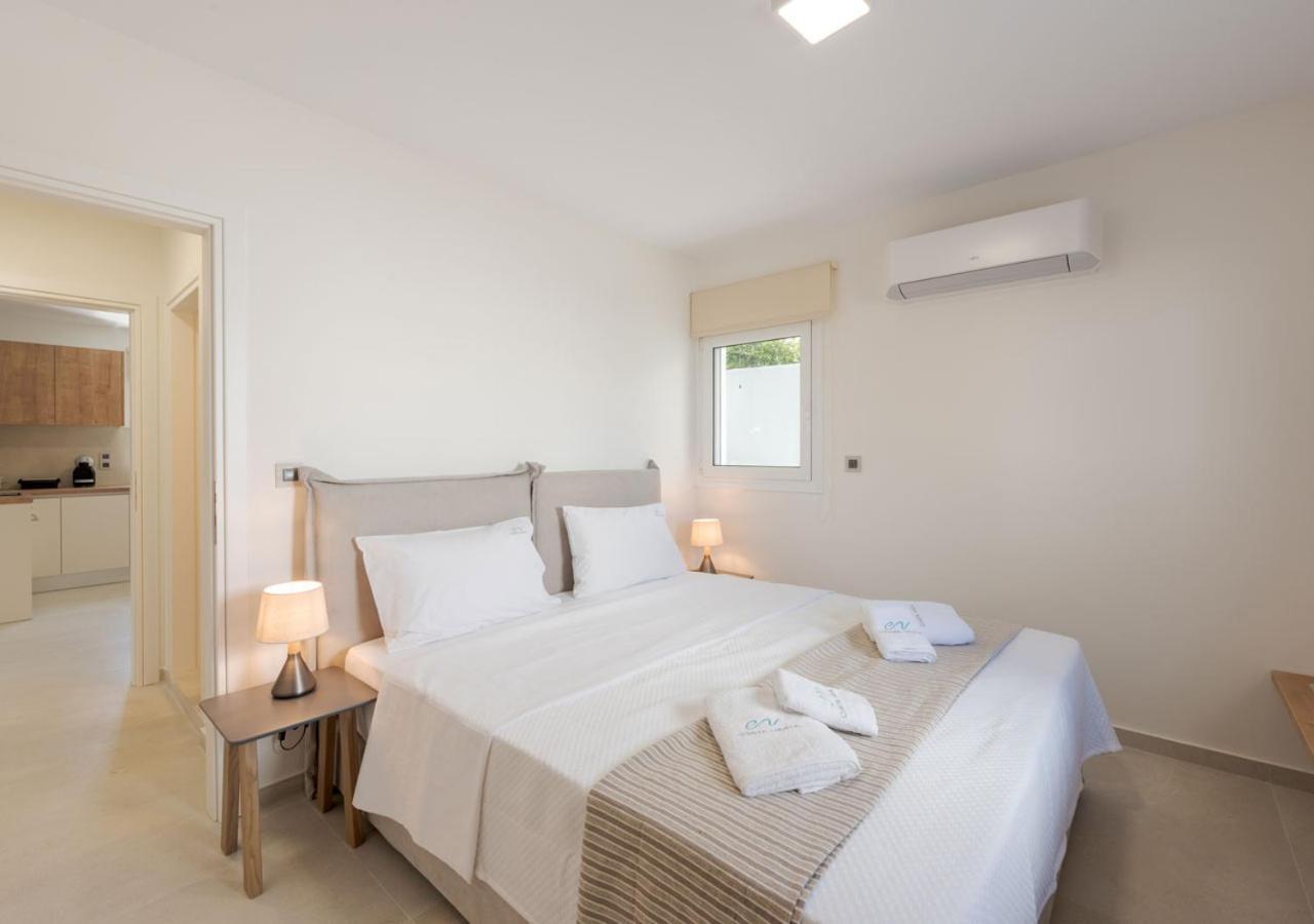Costa Vasia Seaside Suites And Apartments Vrahati Eksteriør bilde