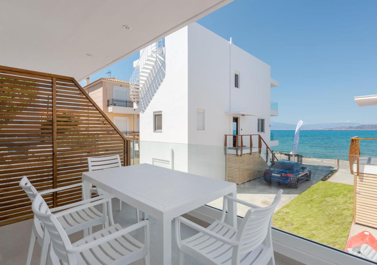 Costa Vasia Seaside Suites And Apartments Vrahati Eksteriør bilde