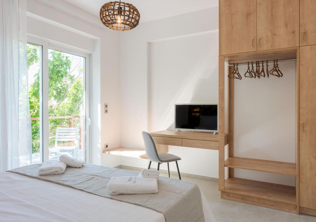 Costa Vasia Seaside Suites And Apartments Vrahati Eksteriør bilde