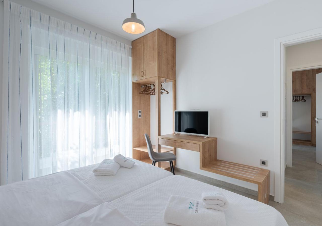 Costa Vasia Seaside Suites And Apartments Vrahati Eksteriør bilde
